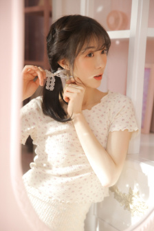 年轻的老师